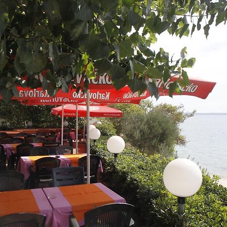 Pension Villa Rosa Ртина Екстериор снимка