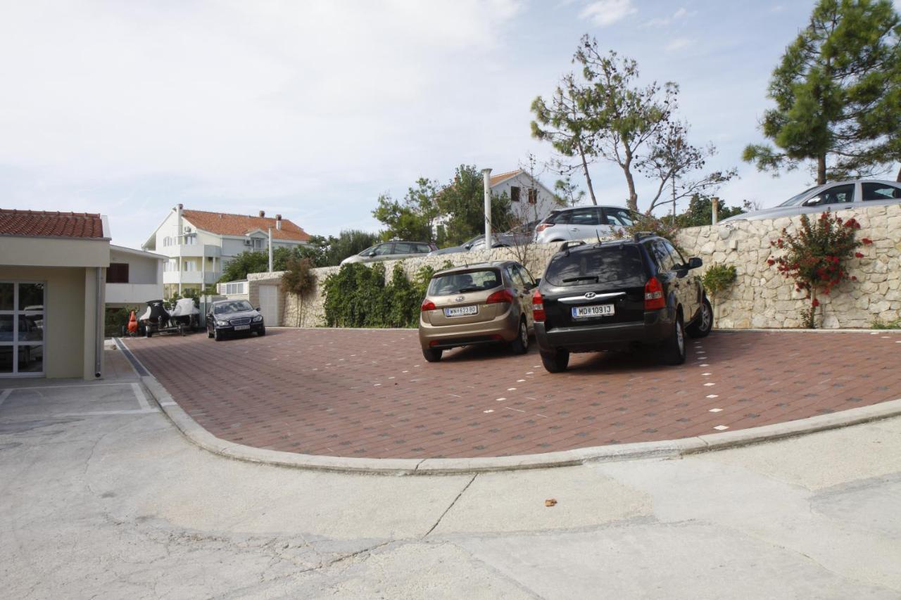 Pension Villa Rosa Ртина Екстериор снимка